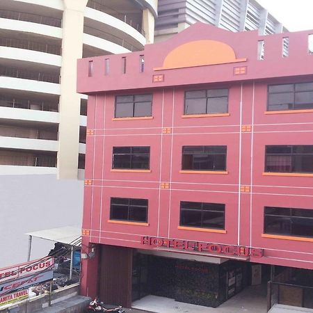 Focus Hotel Jakarta Eksteriør billede